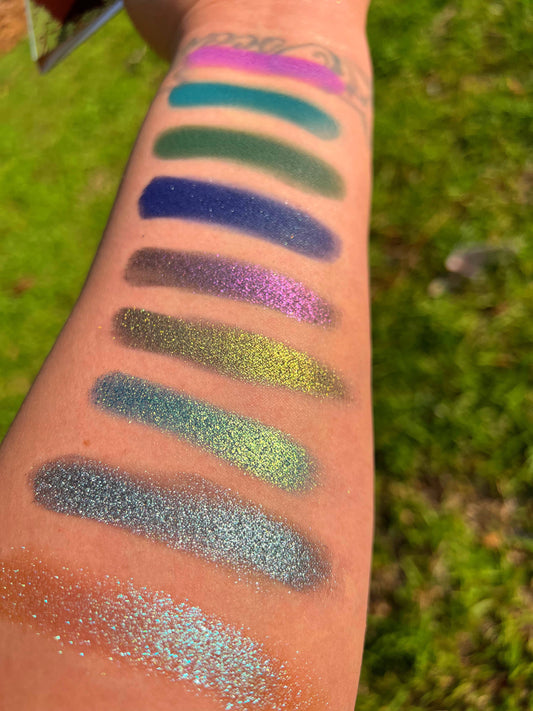 Gorgina Duo Chrome Eyeshadow Palette