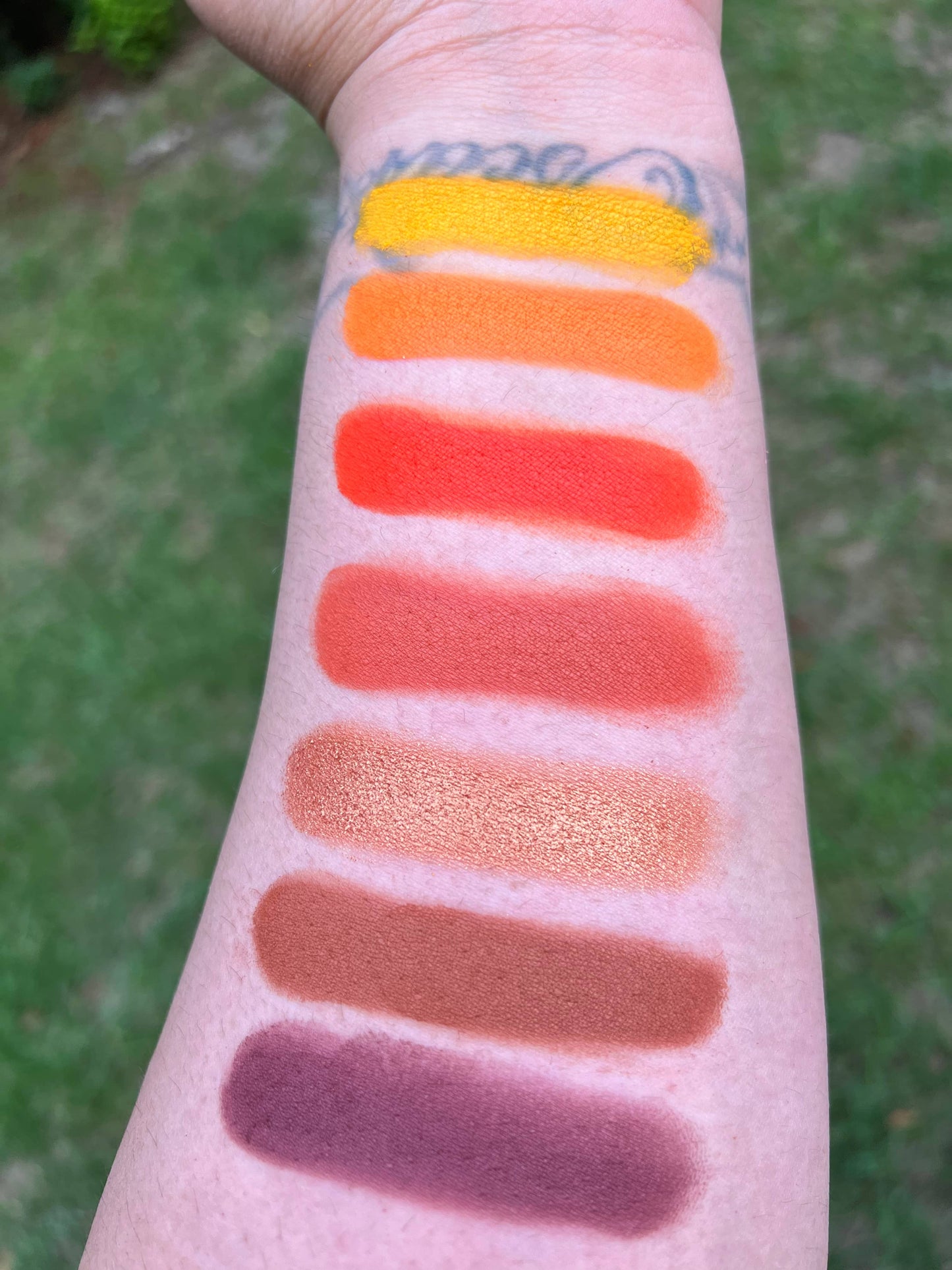 Good Vibrations 21 Pan Eyeshadow Palette