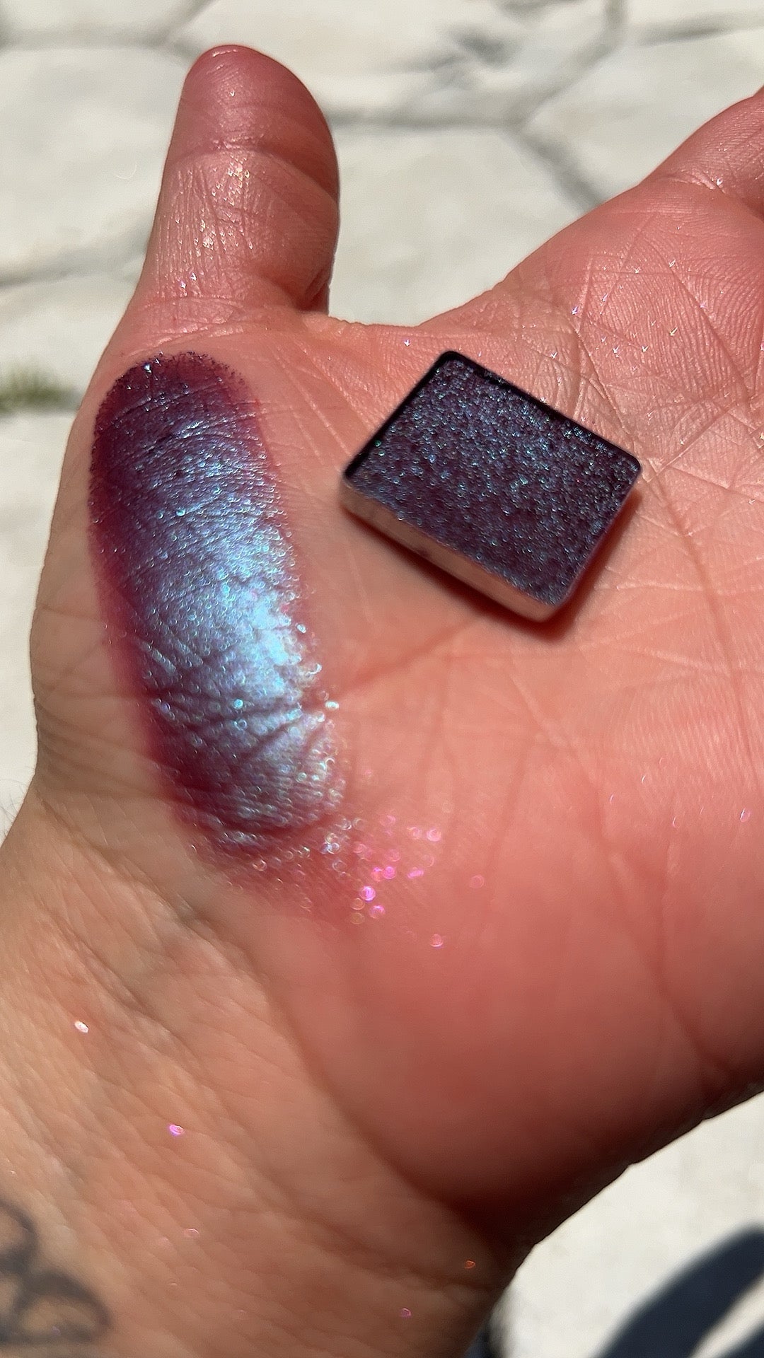 Compel Duo-Chrome Eyeshadow