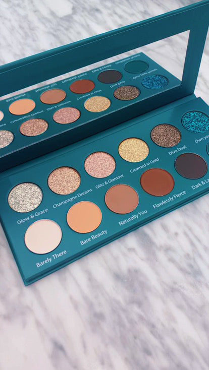 Perfection Dazzling Shimmer Eyeshadow Palette