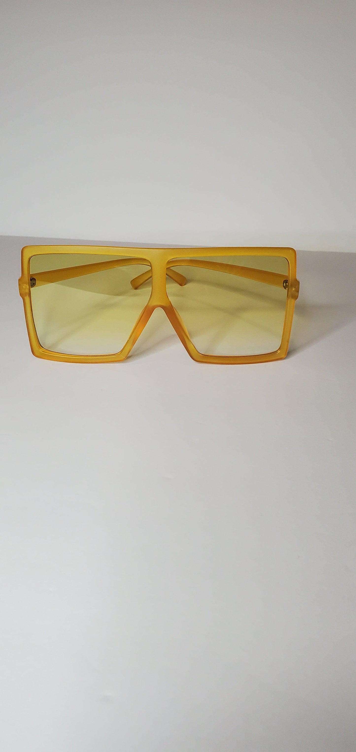 Yellow Stunner Shades - AloraCosmetics