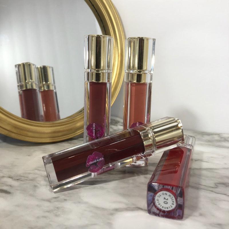 Lips - AloraCosmetics  