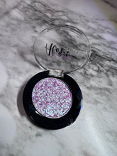 Load image into Gallery viewer, Alora Duo Chrome Single Eyeshadow
