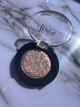 Load image into Gallery viewer, Dazzling Shimmer Eyeshadow

