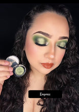 Load image into Gallery viewer, Dazzling Shimmer Eyeshadow
