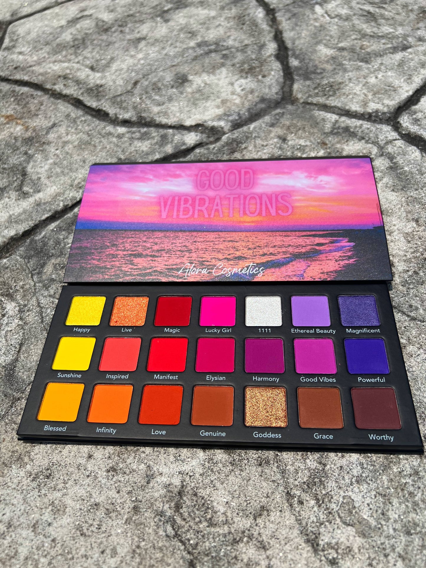 Good Vibrations 21 Pan Eyeshadow Palette