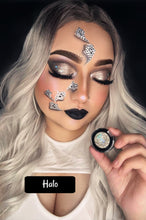 Load image into Gallery viewer, Dazzling Shimmer Eyeshadow
