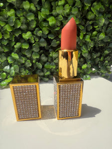 Main Squeeze Semi-Matte Lipstick Tube