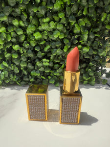 Main Squeeze Semi-Matte Lipstick Tube