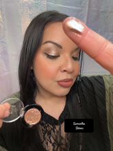 Load image into Gallery viewer, Dazzling Shimmer Eyeshadow
