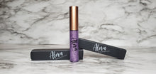 Load image into Gallery viewer, Lilac Purple Glitter Liner - AloraCosmetics  
