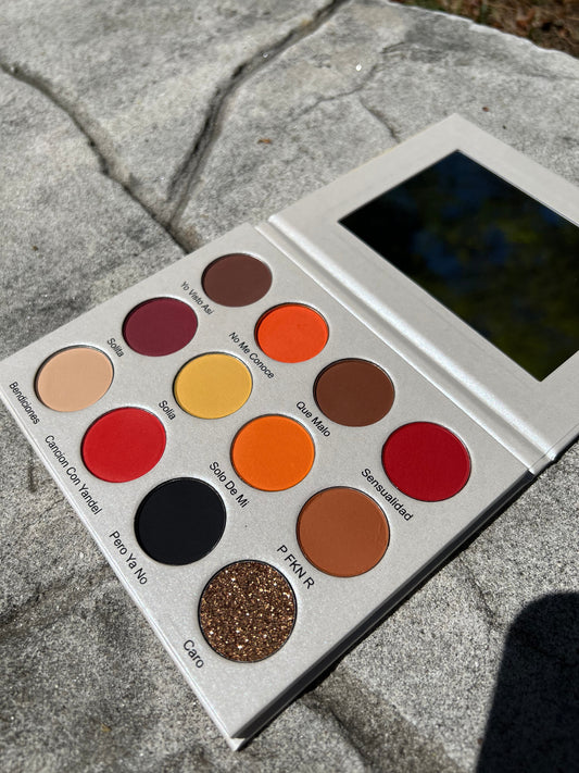 BAD BUNNY EYESHADOW PALETTE