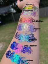Load image into Gallery viewer, Color Shifting Glitter Gel  Dreamer
