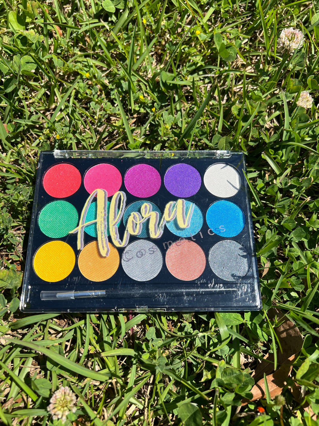 Water Activated Liner Palette – AloraCosmetics