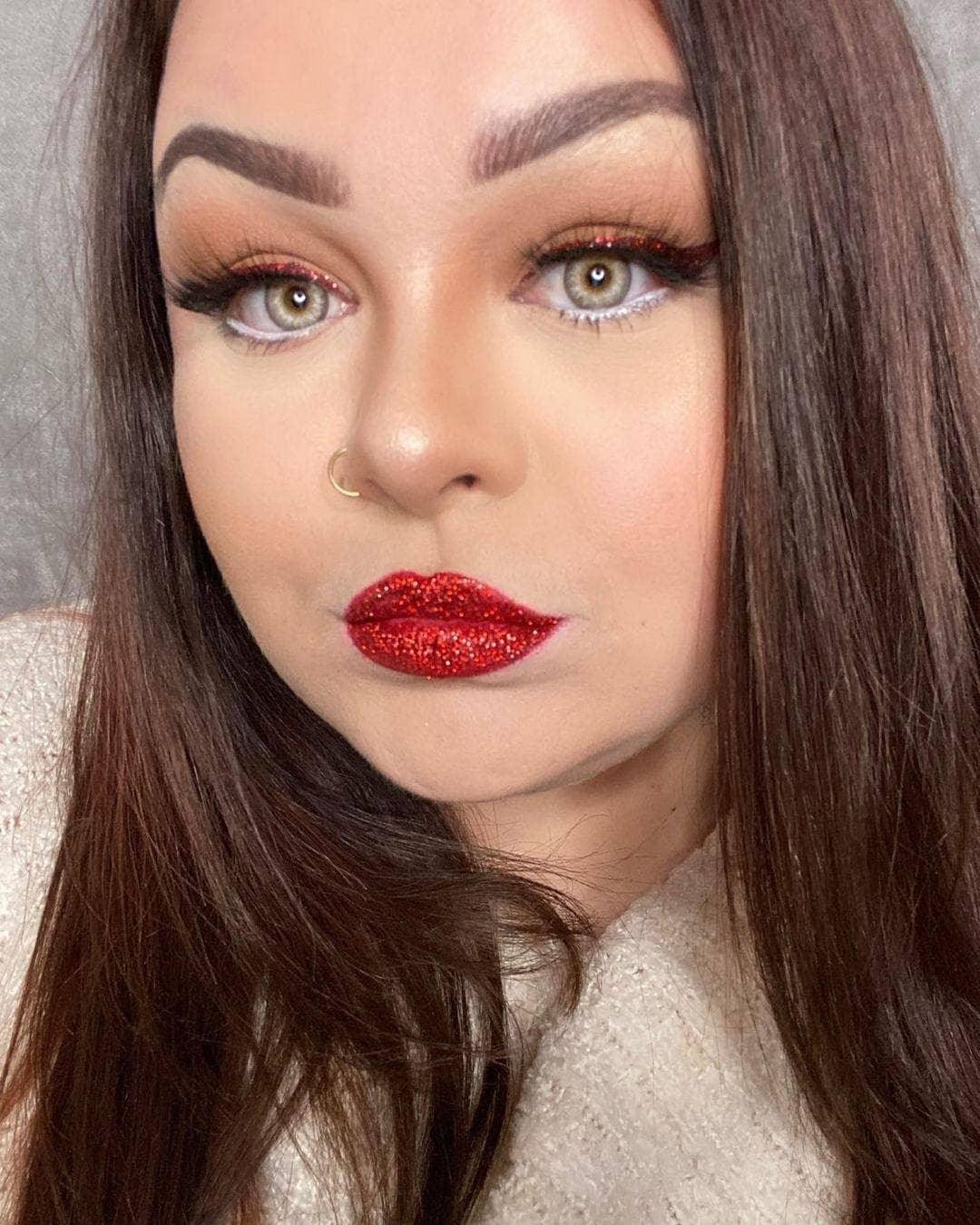 Red Queen - AloraCosmetics  